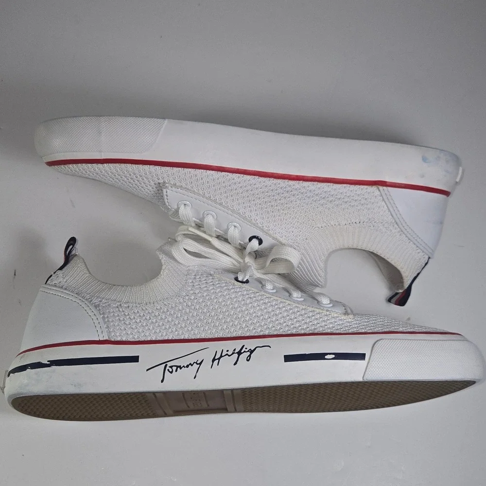 Tommy Hilfiger Women's TWGESSII White Knit Lace Up Sneakers Size‎ 9M